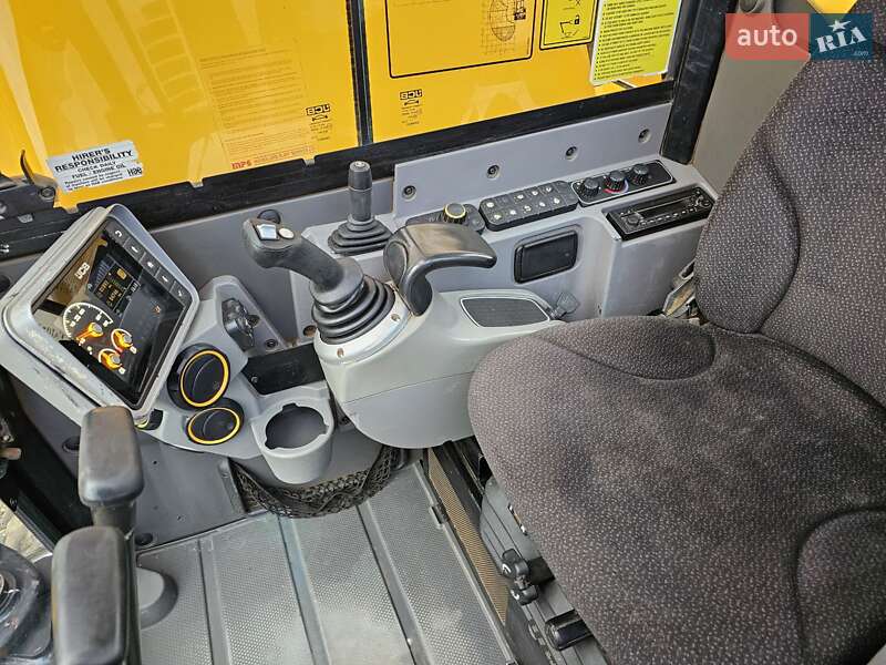 Миниэкскаватор JCB 48Z-1 2018 в Черновцах