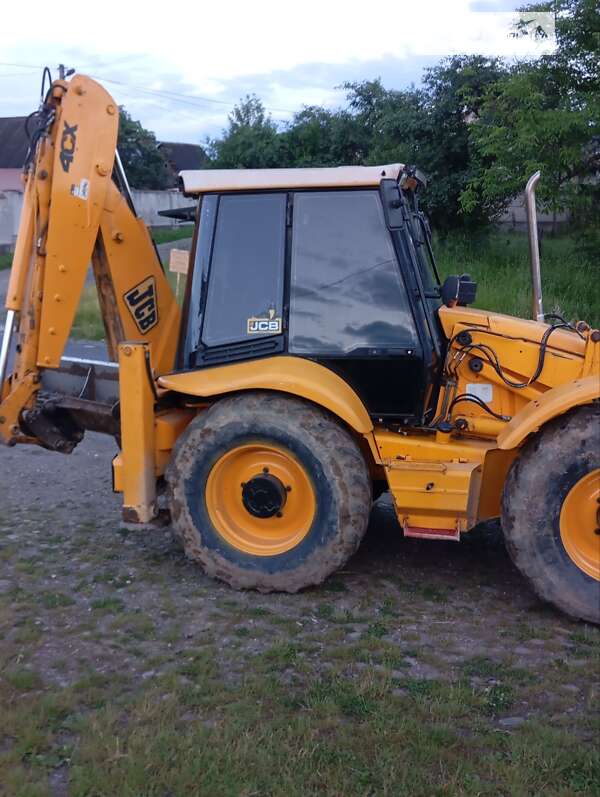 Экскаватор погрузчик JCB 4CX 2001 в Тячеве фото 6 Экскаватор погрузчик JCB 4CX 2001 в Тячеве