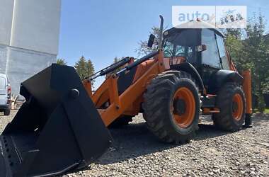 Екскаватор навантажувач JCB 4CX 2001 в Луцьку