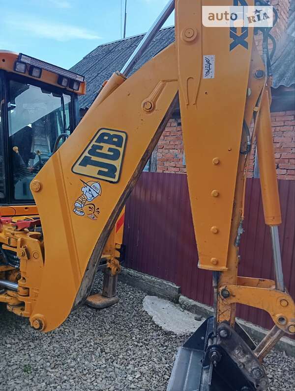 Экскаватор погрузчик JCB 4CX 2001 в Тячеве фото 25 Экскаватор погрузчик JCB 4CX 2001 в Тячеве