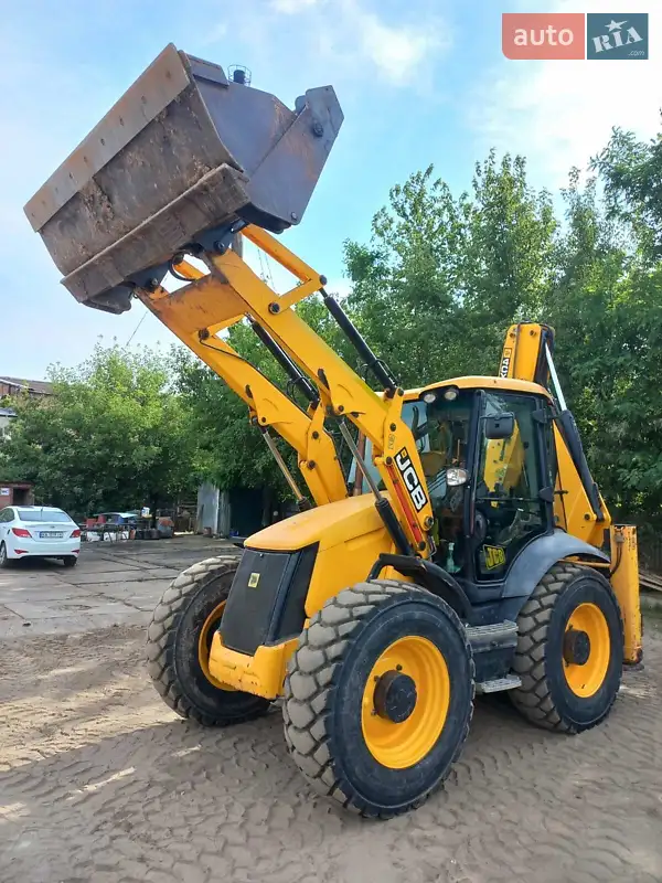 Экскаватор погрузчик JCB 4CX 2011 в 
