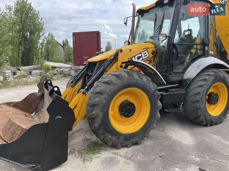 Екскаватор навантажувач JCB 4CX 2013 в Києві