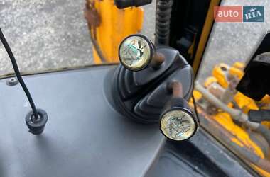 Экскаватор погрузчик JCB 4CX 2008 в 