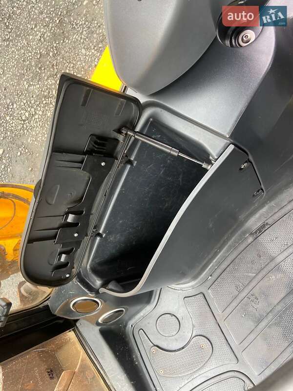 Екскаватор навантажувач JCB 4CX 2008 в Ковелі