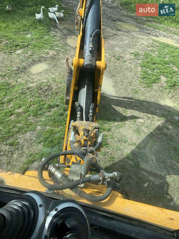 Экскаватор погрузчик JCB 4CX 2010 в Ужгороде