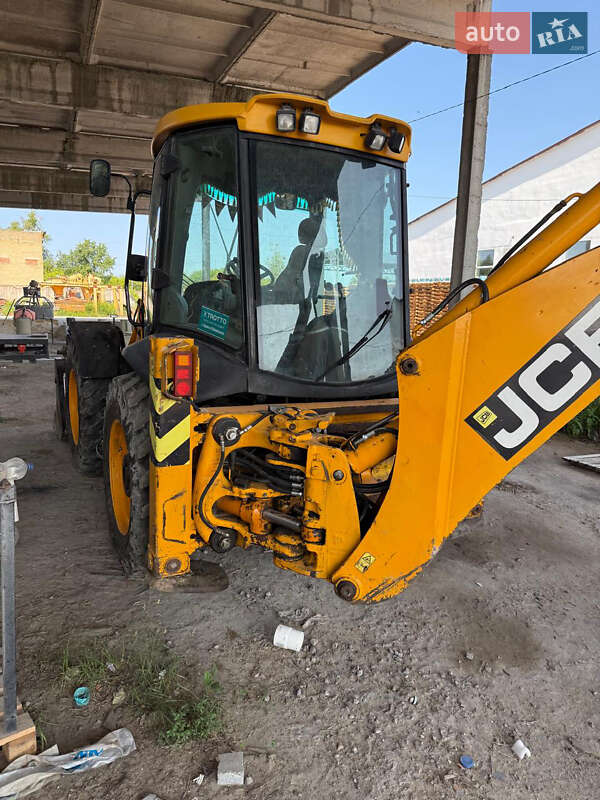 Екскаватор навантажувач JCB 4CX 2009 в Бородянці