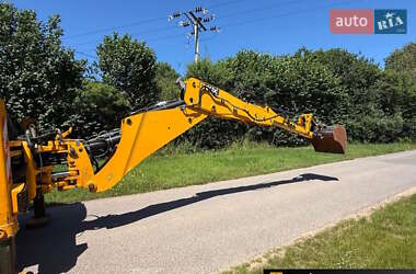 Екскаватор навантажувач JCB 4CX 2020 в 