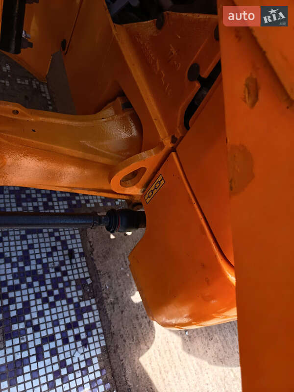 Колесный экскаватор JCB 4CX 1999 в Житомире