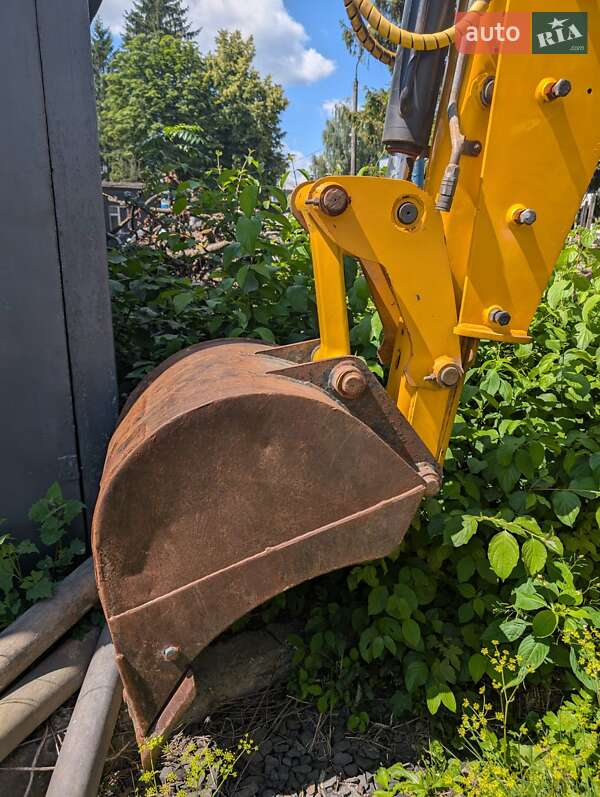 Экскаватор погрузчик JCB 4CX 2013 в Луцке