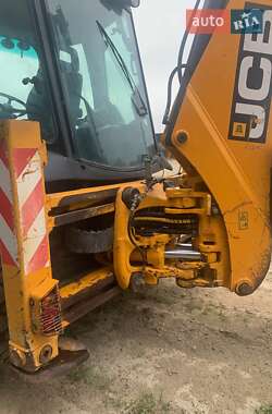 Екскаватор навантажувач JCB 4CX 2011 в 
