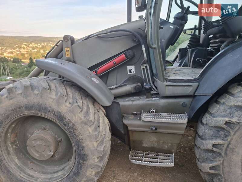 Екскаватор навантажувач JCB 4CX 2010 в Східниці