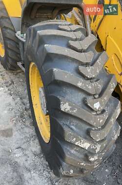 Екскаватор навантажувач JCB 4CX 2007 в 