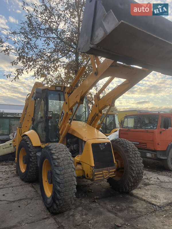 Екскаватор навантажувач JCB 4CX 2003 в Чернівцях