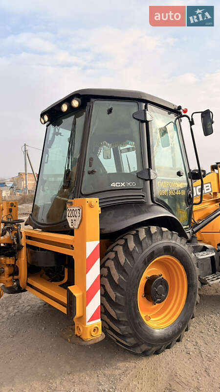 Экскаватор погрузчик JCB 4CX 2013 в Николаеве