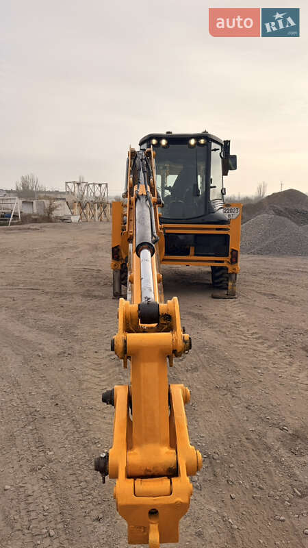 Экскаватор погрузчик JCB 4CX 2013 в Николаеве