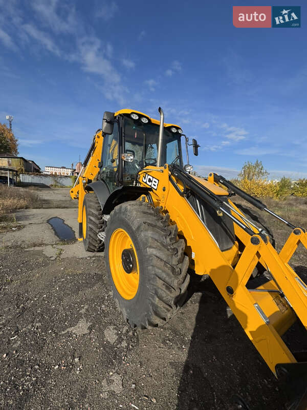 Экскаватор погрузчик JCB 4CX 2021 в Киеве фото 4 Экскаватор погрузчик JCB 4CX 2021 в Киеве