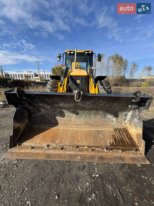 Экскаватор погрузчик JCB 4CX 2021 в Киеве фото 5 Экскаватор погрузчик JCB 4CX 2021 в Киеве