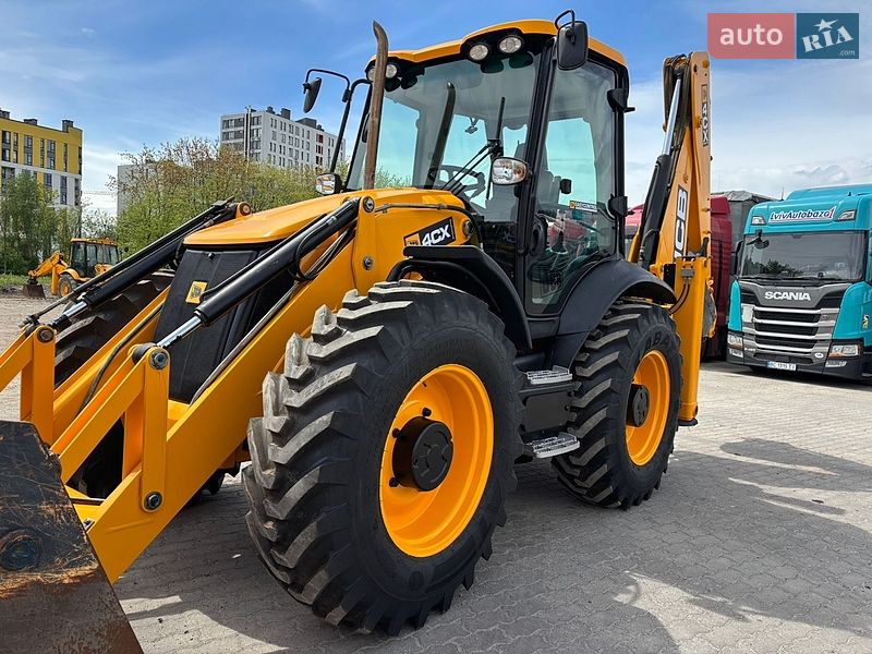 Екскаватор навантажувач JCB 4CX 2018 в Львові