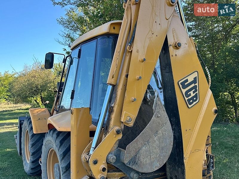 Экскаватор погрузчик JCB 4CX 2003 в Гнивани