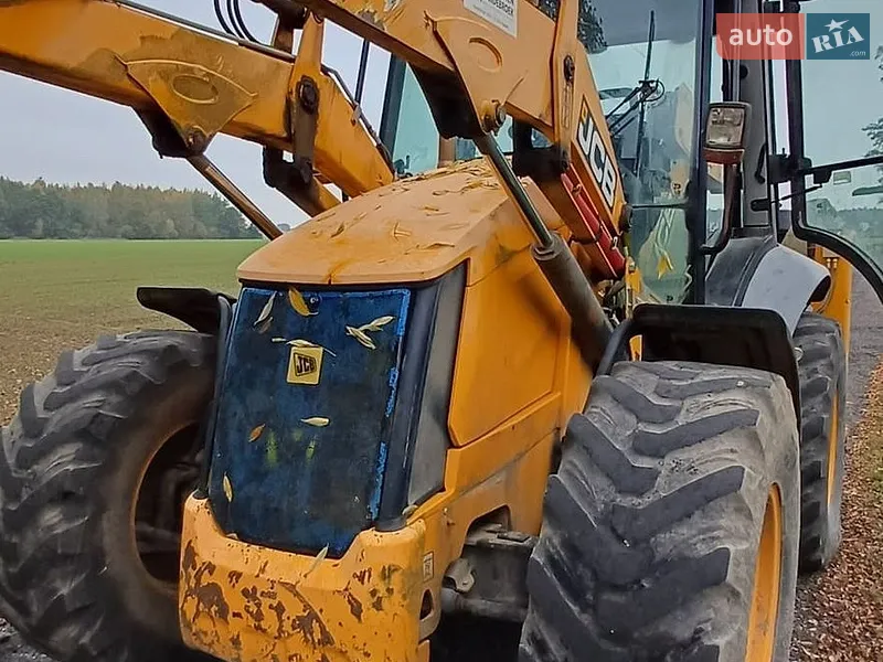 JCB 4CX 2012