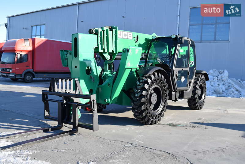 Підйомник телескопічний JCB 515 2016 в Рівному