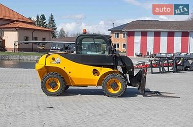 Телескопічні навантажувачі JCB 520 2014 в Житомирі