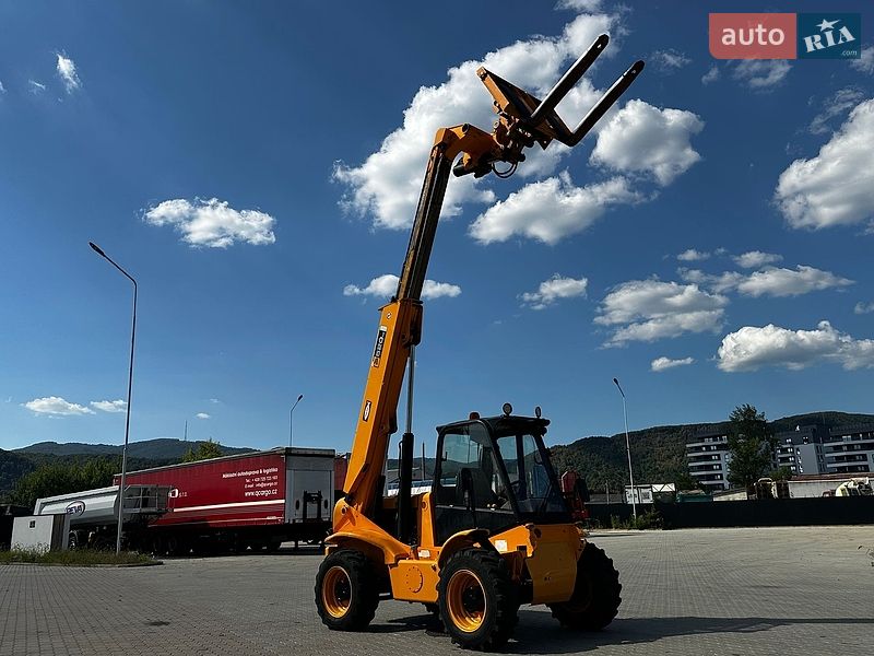 JCB 520 2009