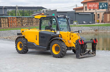 Подъемник телескопический JCB 525-60 Hi-Viz 2018 в 