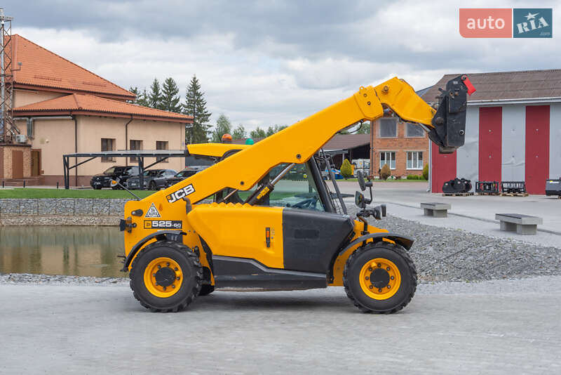 Підйомник телескопічний JCB 525-60 Hi-Viz 2018 в Житомирі