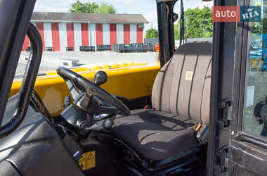 Подъемник телескопический JCB 525-60 Hi-Viz 2018 в 