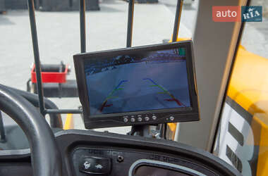 Подъемник телескопический JCB 525-60 Hi-Viz 2024 в 