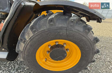 Телескопический погрузчик JCB 525 2017 в 