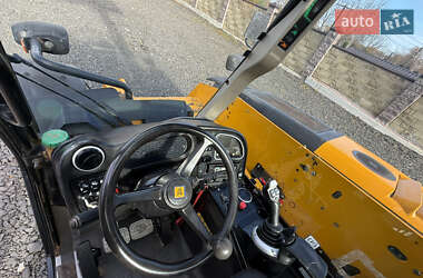 Телескопический погрузчик JCB 525 2017 в 