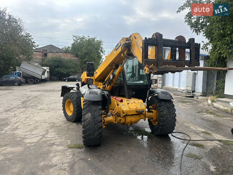 Телескопический погрузчик JCB 526 2006 в Новой Одессе
