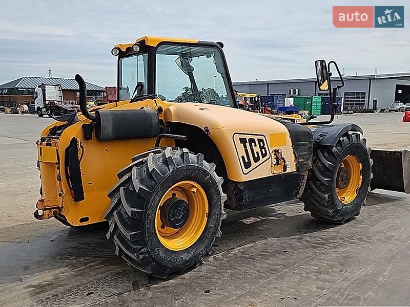 Телескопічні навантажувачі JCB 526 2009 в Калуші