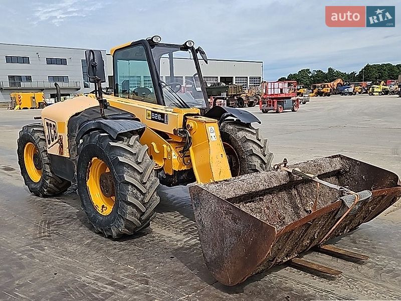 Телескопічні навантажувачі JCB 526 2009 в Калуші