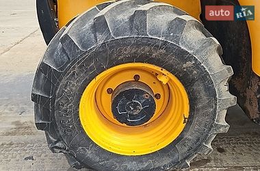 Телескопічні навантажувачі JCB 526 2009 в Калуші