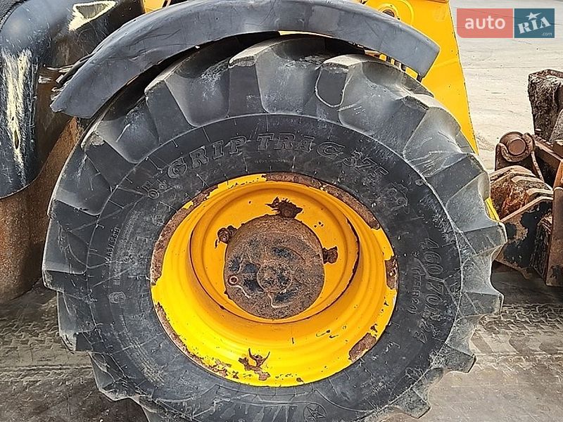 Телескопічні навантажувачі JCB 526 2009 в Калуші