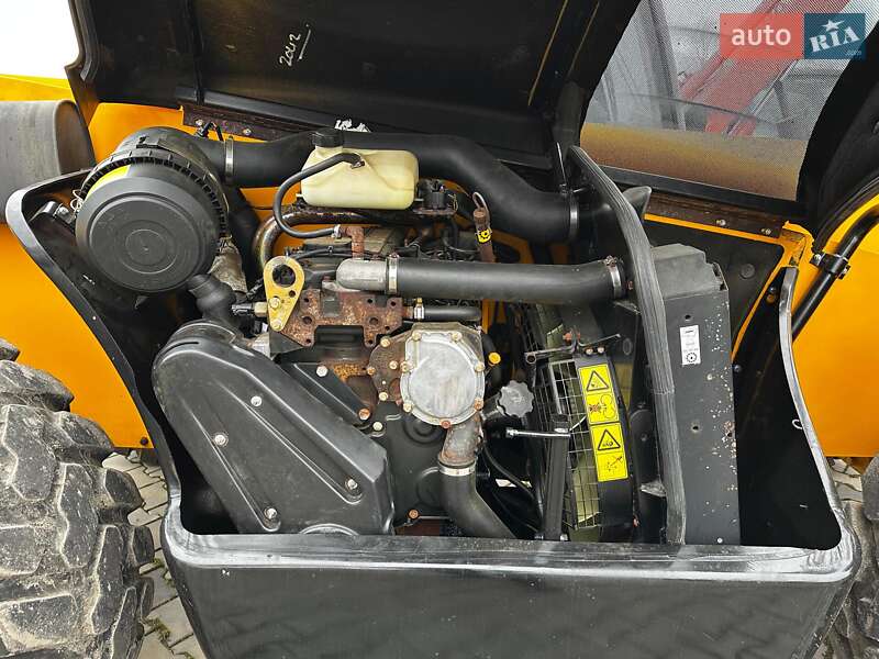 Телескопический погрузчик JCB 530 2004 в Горохове