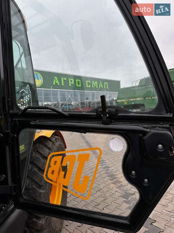 Телескопический погрузчик JCB 530 2004 в Горохове