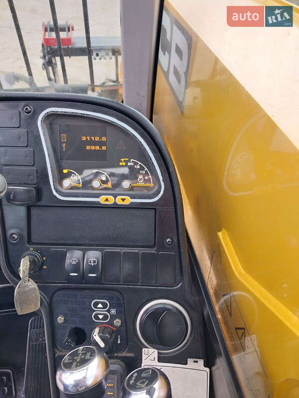 Телескопический погрузчик JCB 531-70 2016 в Черняхове