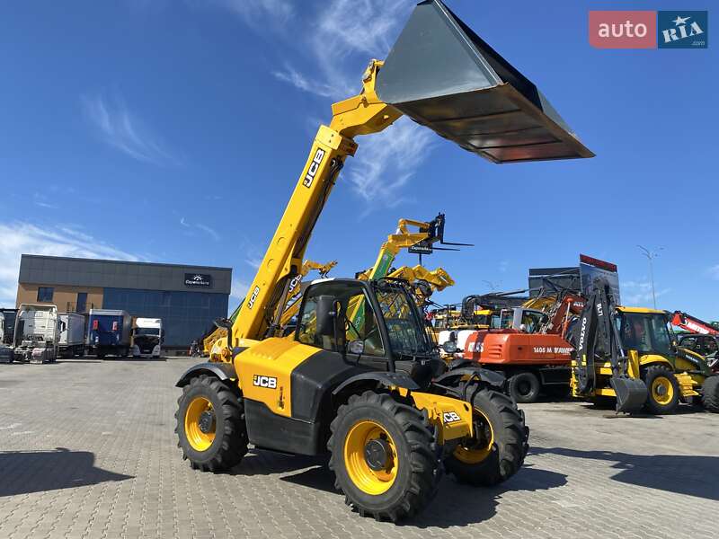 Телескопічні навантажувачі JCB 531-70 2014 в Рівному