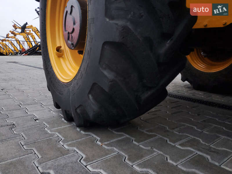 Телескопический погрузчик JCB 531-70 2015 в Ровно