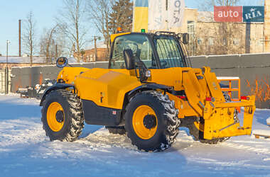 Подъемник телескопический JCB 531-70 2021 в 