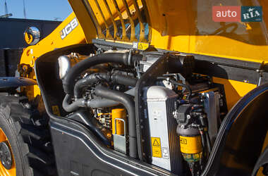 Подъемник телескопический JCB 531-70 2021 в 
