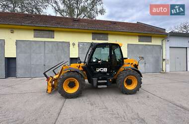 Телескопический погрузчик JCB 531-70 2022 в 