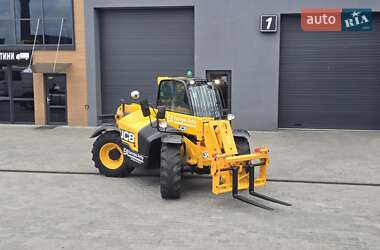 Телескопический погрузчик JCB 531-70 2015 в 
