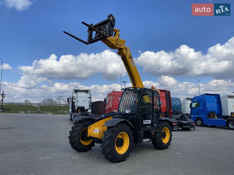 Телескопический погрузчик JCB 531-70 2016 в Ровно