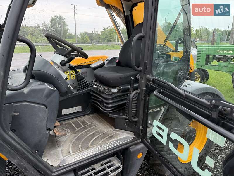 Телескопічні навантажувачі JCB 531-70 2008 в Луцьку
