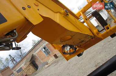 Телескопический погрузчик JCB 531-70 2011 в 